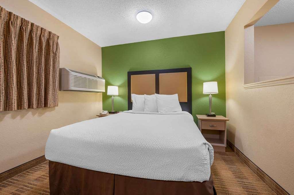 Extended Stay America Select Suites - Greenville - Haywood Mall Habitación foto