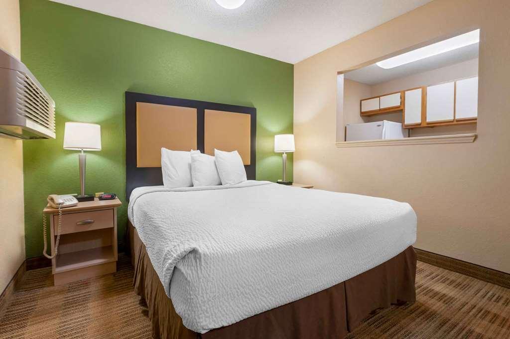 Extended Stay America Select Suites - Greenville - Haywood Mall Habitación foto